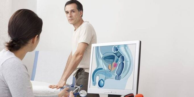 رجل في موعد مع الطبيب